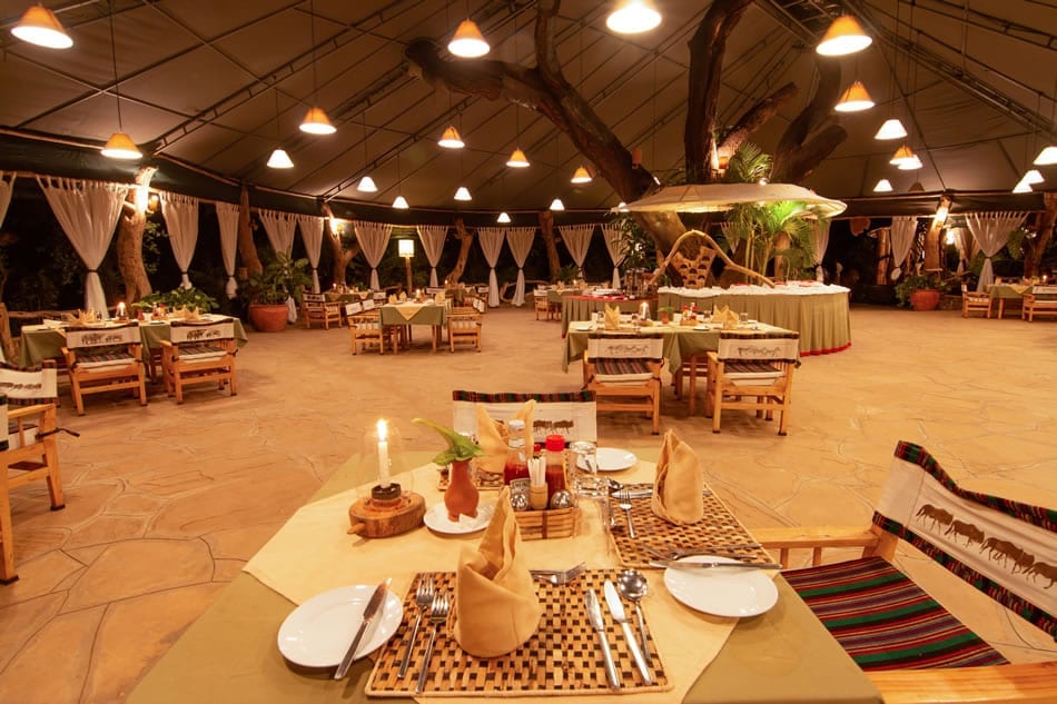 Kibo Safari Camp dining