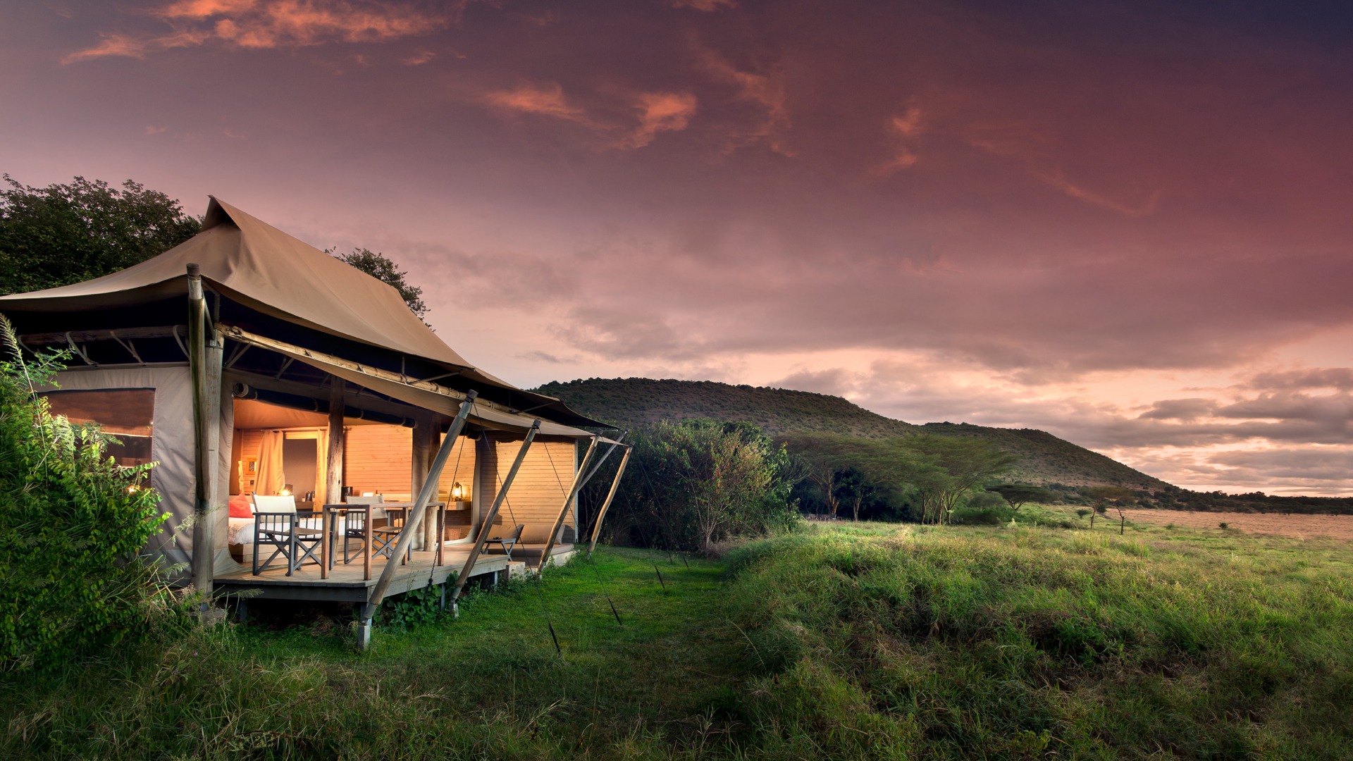 &Beyond Kichwa Tembo Camp tents